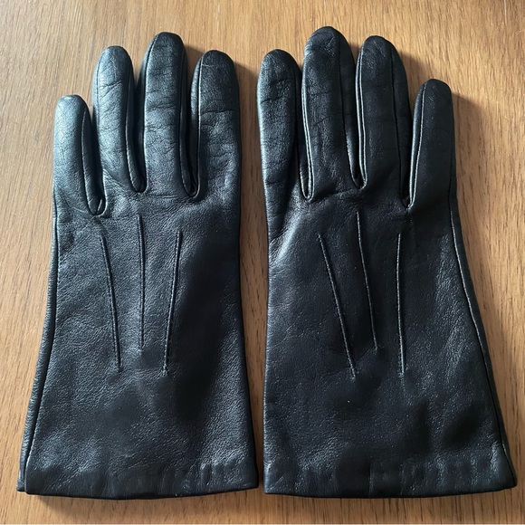 HOST PICK⭐️NWOT Country Road Leather Gloves 🖤 Black - Picture 7 of 8